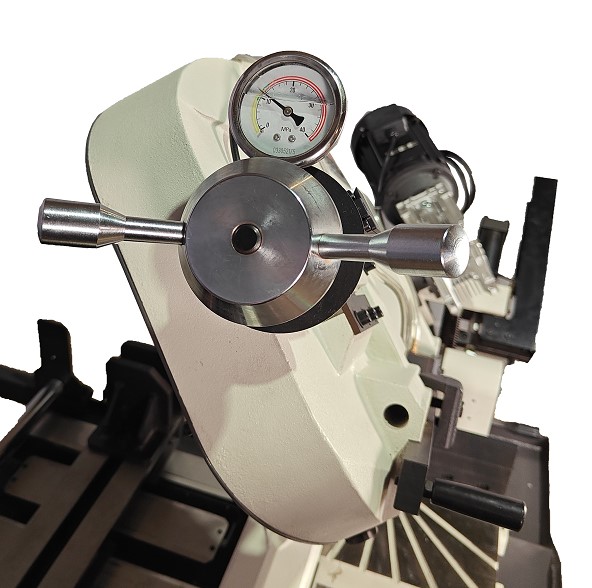 Листогиб EuroMaster LBM 250 PRO