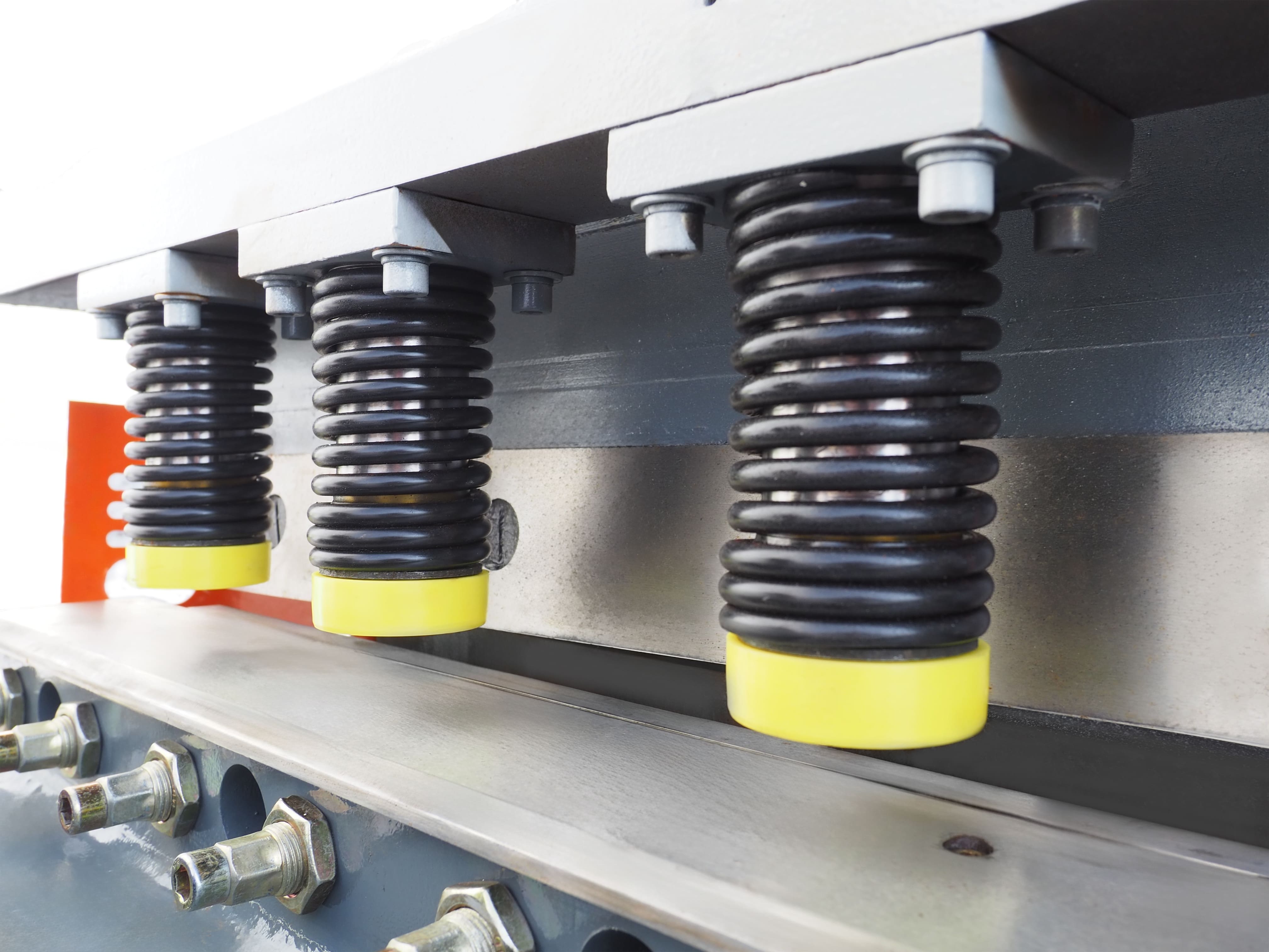 Регулировка зазора между ножами