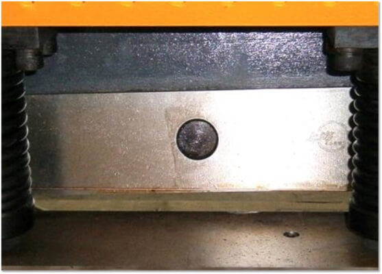 Ножницы гильотинные гидравлические Metal Master серии HCJ 2540 N