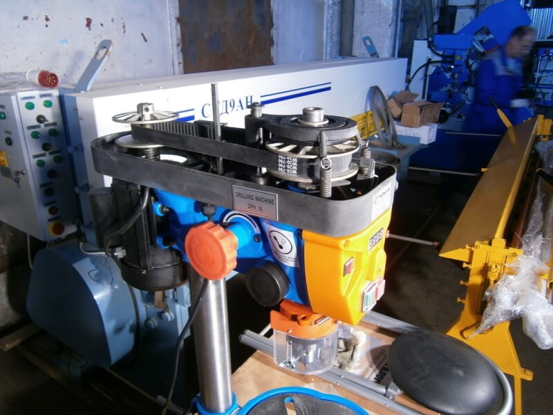 Купить вертикально сверлильный станок Купить вертикально сверлильный станок