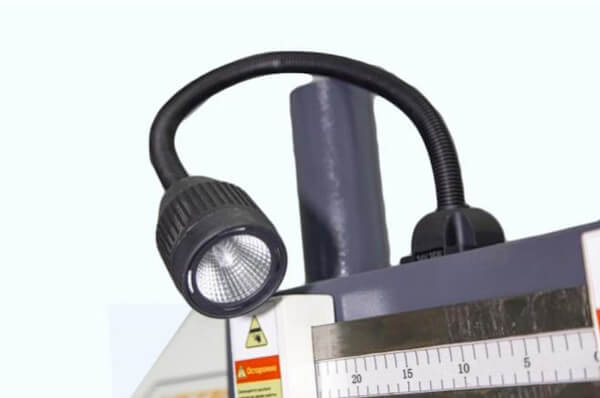 Двухколонный полуавтоматический ленточнопильный станок
Metal Master mgh-400