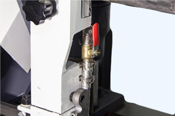 Двухколонный полуавтоматический ленточнопильный станок
Metal Master mgh-400