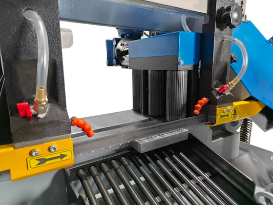 Автоматический ленточнопильный станок CUTERAL PAR 280 PLC Автоматический ленточнопильный станок CUTERAL PAR 280 PLC