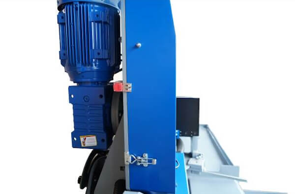 Полуавтоматический ленточнопильный станок CUTERAL PSM 440x700 DM LITE Полуавтоматический ленточнопильный станок CUTERAL PSM 440x700 DM LITE