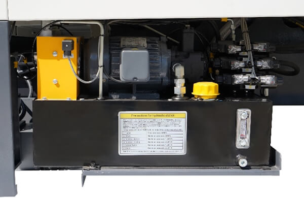 Токарный станок с чпу с наклонной станиной Metal Master SNC 4550 Токарный станок с чпу с наклонной станиной Metal Master SNC 4550