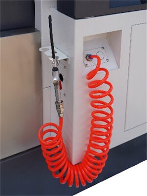 Вертикальный обрабатывающий центр с ЧПУ MILLMASTER VMM-855S Вертикальный обрабатывающий центр с ЧПУ MILLMASTER VMM-855S