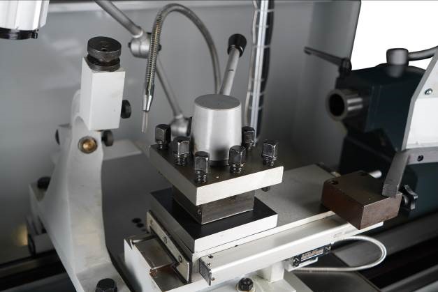 Токарно-Винторезный Станок Metal Master Z50100 DRO