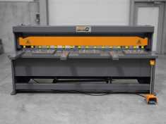 Гильотина электромеханическая  METAL MASTER ETG 2530SE