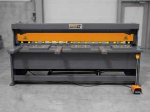 Гильотина электромеханическая  METAL MASTER ETG 2530SE