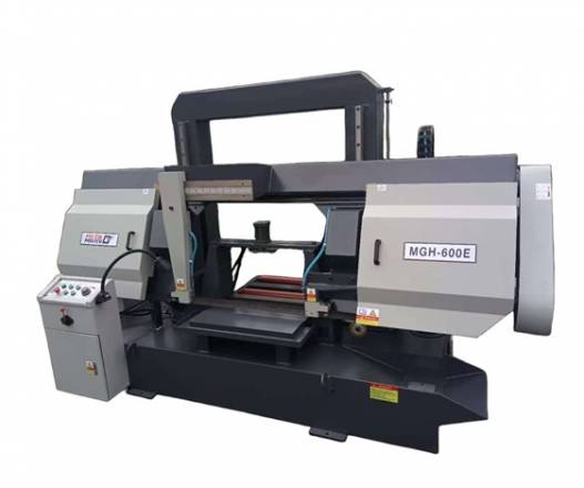 Ленточнопильный двухколонный станок  Metal Master MGH-600E