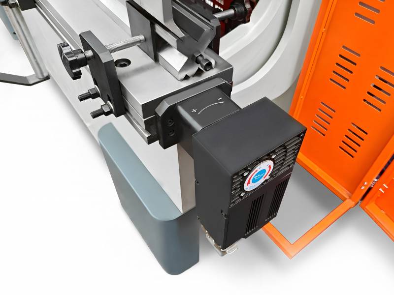 Листогибочные прессы, Metal Master PressMaster 32110 PRO 4+1