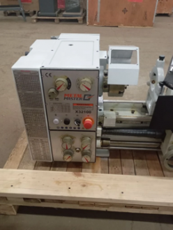 Станок токарно-винторезный X32100 с УЦИ