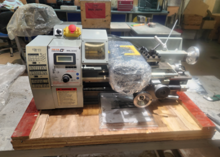 Станок токарный MML 1830V