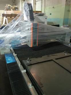 Оптоволоконный лазер MLF-3015R 1500W