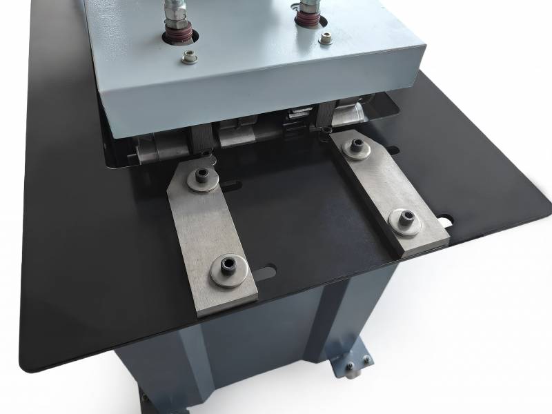 Профилирующие станки,  Фальцепрокатный станок MetalMaster MLC-12DR