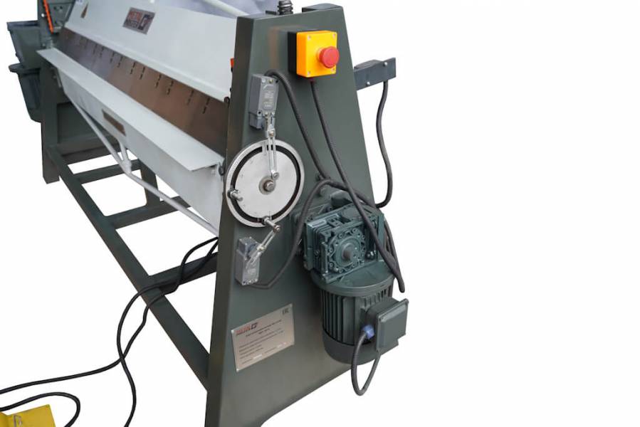 Электромеханические, Metal Master MEF 2015