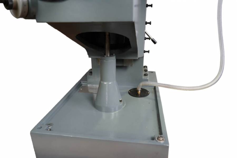 Фрезерные станки,  Фрезерный универсальный станок Metal Master DMM 5325C