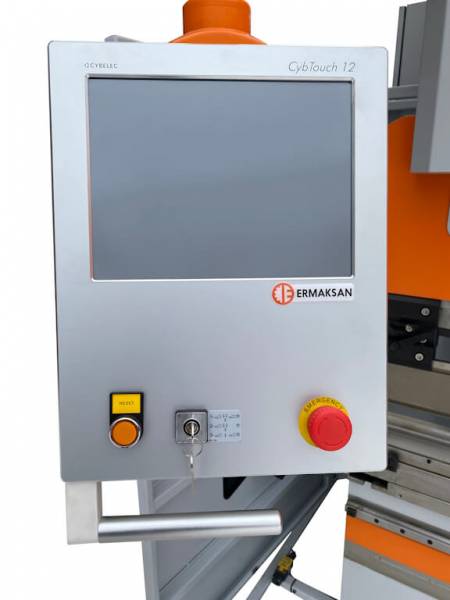 Листогибочные прессы,  Листогибочный гидравлический пресс Ermaksan Power Bend PRO 2100 x 40