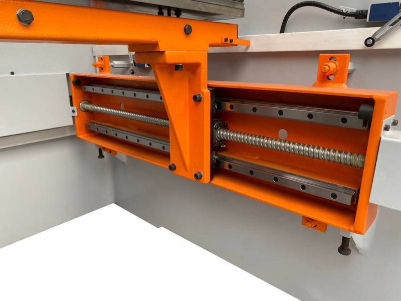 Листогибочные прессы,  Ermaksan Power Bend PRO 3100x135