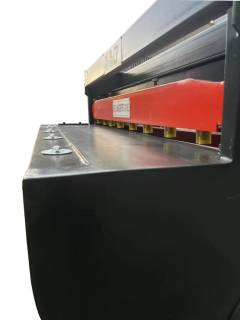 Metal Master Гильотина электромеханическая Metal Master ETG 1315E