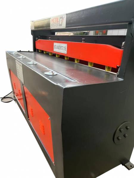 Электромеханические, Metal Master Гильотина электромеханическая Metal Master ETG 1315E