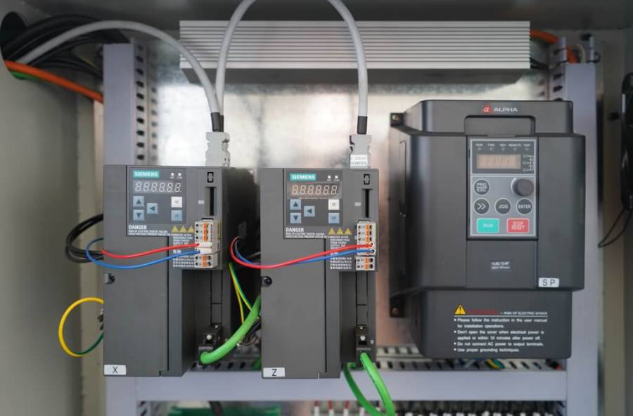 C ЧПУ, Metal Master Станок токарный с ЧПУ METAL MASTER XNC 50100