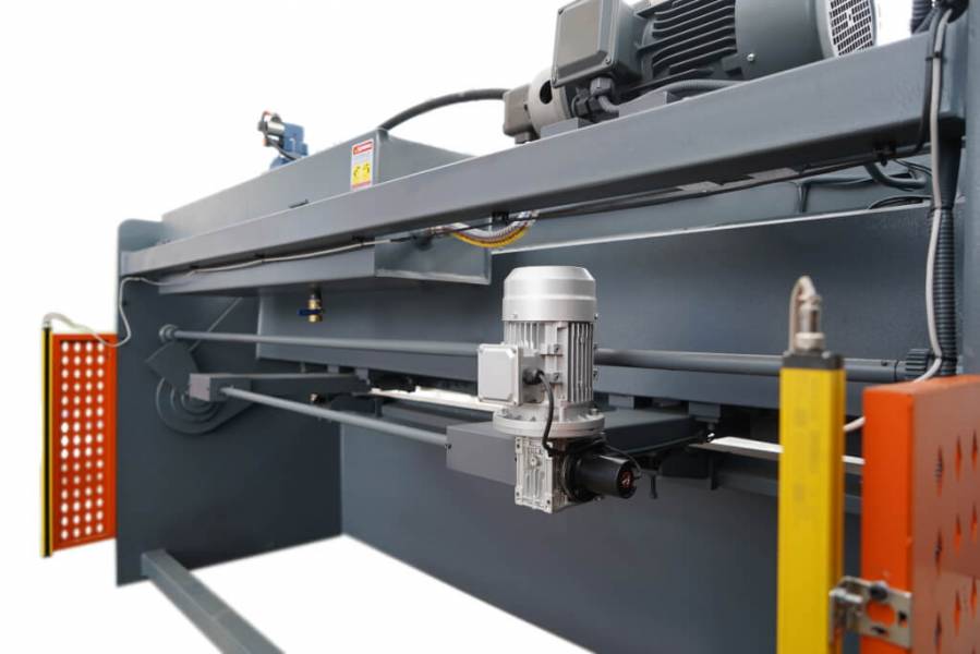 Гидравлические, Metal Master HCJ 2540 N