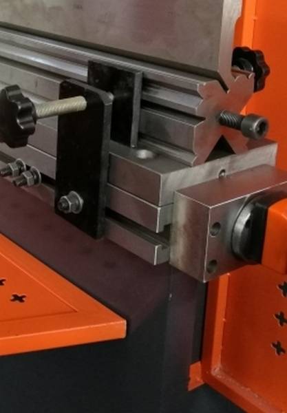 Листогибочные прессы, Metal Master HPJ 2580 с ЧПУ E22