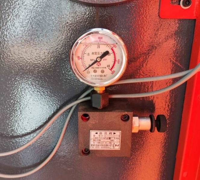 Листогибочные прессы, Metal Master HPJ 32125 C Sensor (с бомбированием)