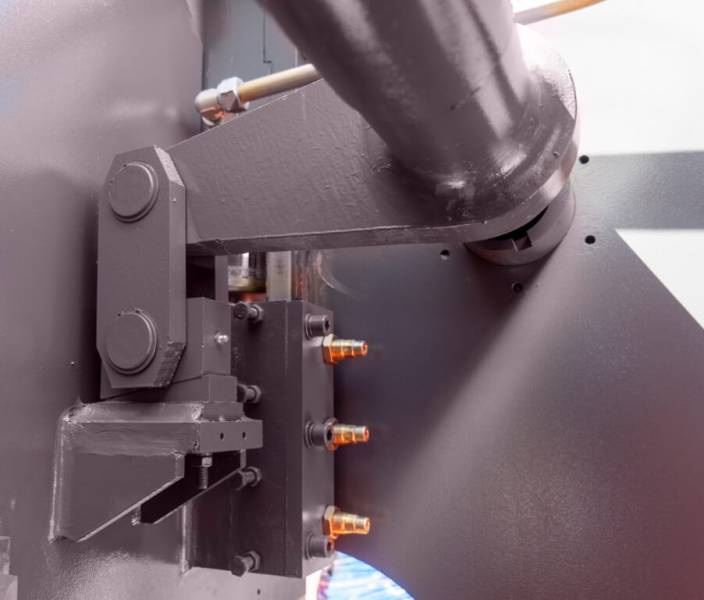 Листогибочные прессы, Metal Master HPJ 2563 Sensor