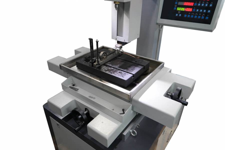 Супердрели, Metal Master Электроэрозионный станок Metal Master MDS-703A