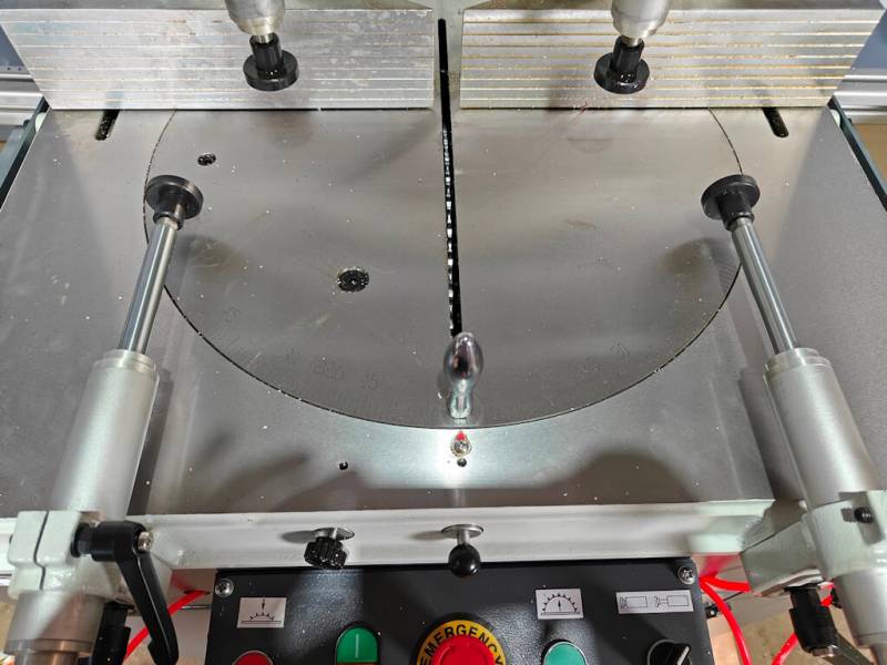 Дисковые пилы, Metal Master Дисковая полуавтоматическая пила Metal Master MQCS-400A