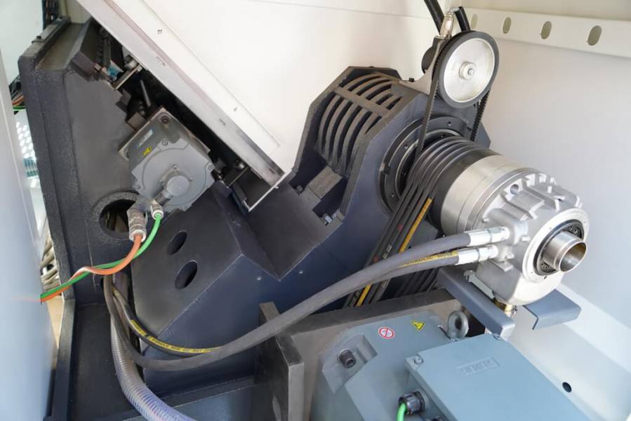 C ЧПУ, Metal Master SNC 4550