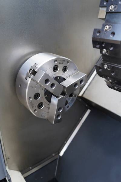 C ЧПУ, Metal Master SNC 5275