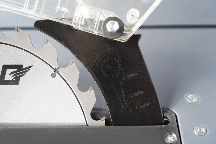 Деревообрабатывающие станки, Metal Master Распиловочный циркулярный станок Metal Master TSM-254