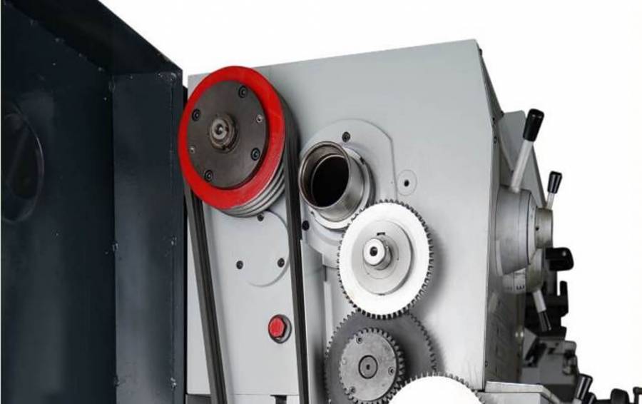 Промышленные,  Станок токарно-винторезный  Metal Master Z 50100 DRO RFS