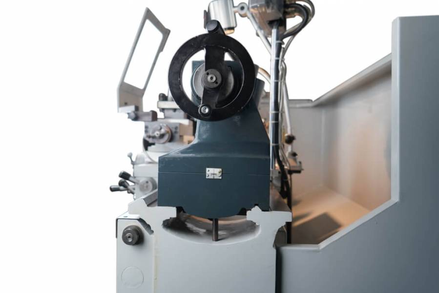Промышленные,  Станок токарно-винторезный  Metal Master Z 50100 DRO RFS