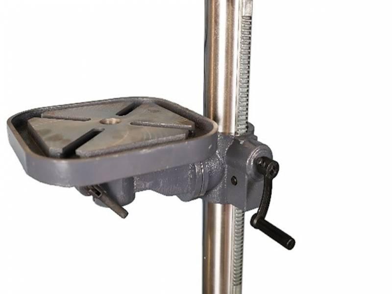 Вертикальные,  Вертикальный сверлильный станок Metal Master M25D
